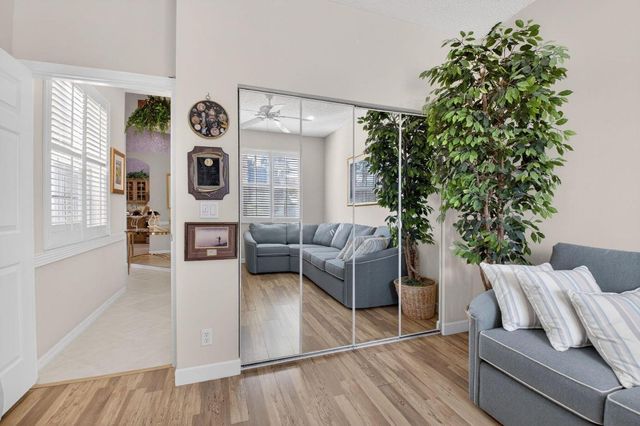 6165 Petunia Road, Delray Beach, FL 33484