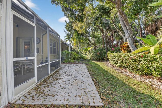 6165 Petunia Road, Delray Beach, FL 33484