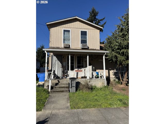 504 W 16TH St, Vancouver, WA 98660