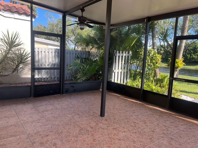 1528 Springside Ter, Weston, FL 33326