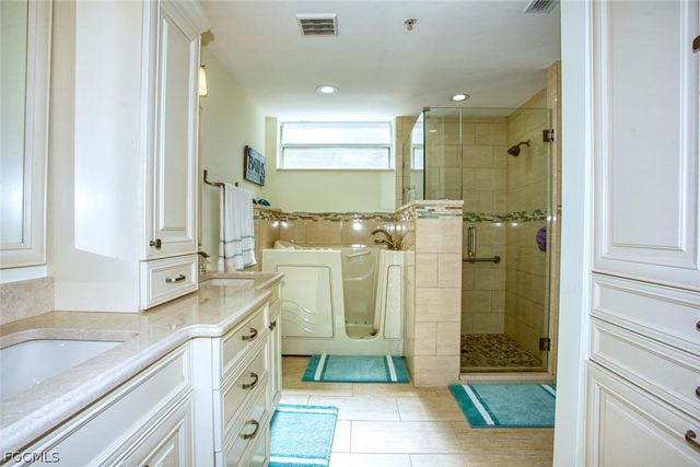 10440 Wine Palm RD 5611, Fort Myers, FL 33966