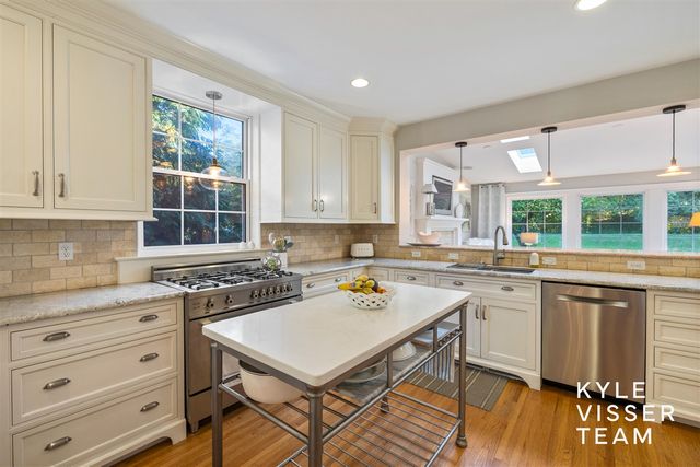 508 Cambridge Boulevard, East Grand Rapids, MI 49506