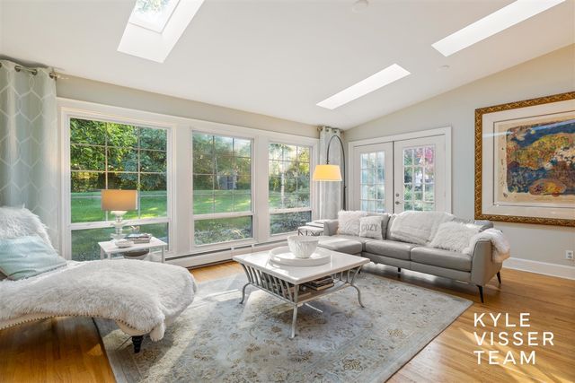 508 Cambridge Boulevard, East Grand Rapids, MI 49506