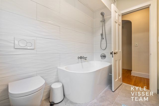 508 Cambridge Boulevard, East Grand Rapids, MI 49506