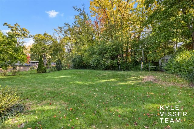 508 Cambridge Boulevard, East Grand Rapids, MI 49506