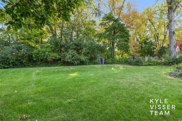 508 Cambridge Boulevard, East Grand Rapids, MI 49506