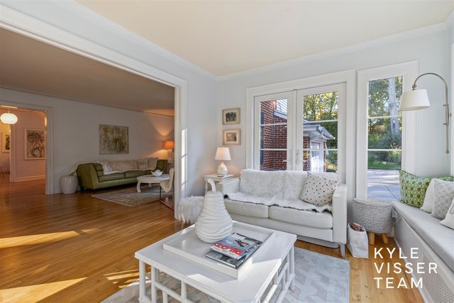 508 Cambridge Boulevard, East Grand Rapids, MI 49506