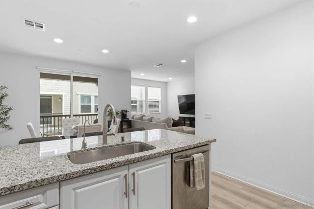 2815 Elderflower, Spring Valley, CA 91977