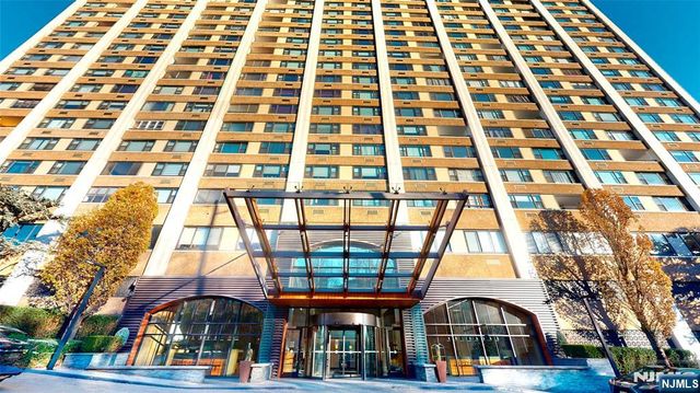 250 Gorge 28A, Cliffside Park, NJ 07010