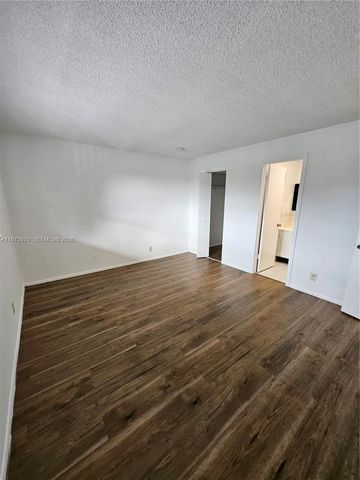 7911 N Colony Cir N 304, Tamarac, FL 33321