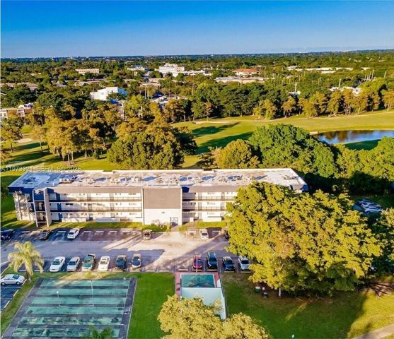 7911 N Colony Cir N 304, Tamarac, FL 33321