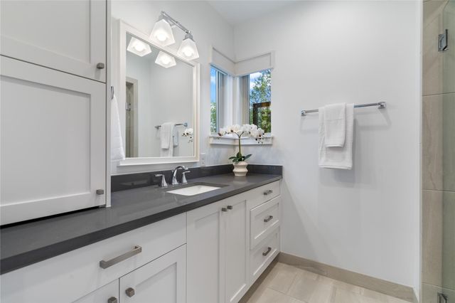 2902 Cedarview DR, Austin, TX 78704