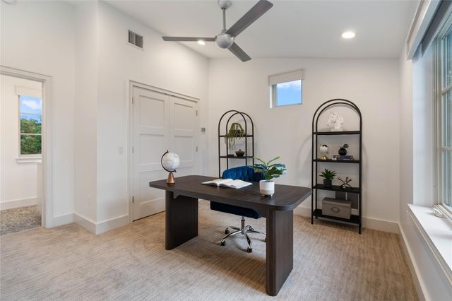 2902 Cedarview DR, Austin, TX 78704