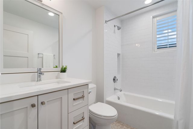 2902 Cedarview DR, Austin, TX 78704