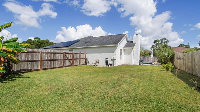 204 Verde Wood Circle, Panama City Beach, FL 32408