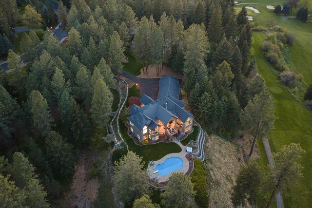 12823 S Fairway Ridge Ln, Spokane, WA 99224