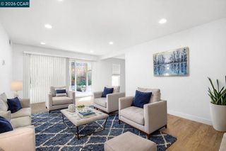 651 Moraga Rd 13, Moraga, CA 94556