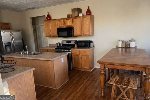 835 Shadow Lake Drive, Lithonia, GA 30058