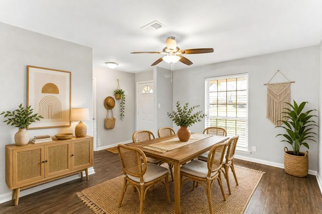 127 Talisman Street, Lake Jackson, TX 77566