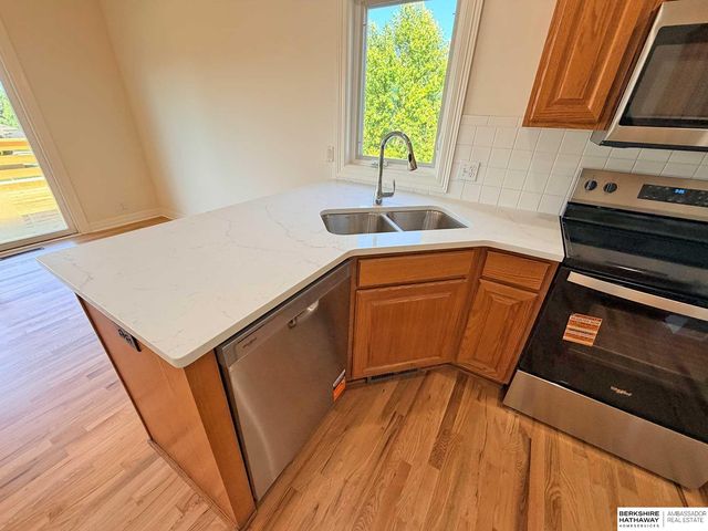 6815 S 164th Circle, Omaha, NE 68135