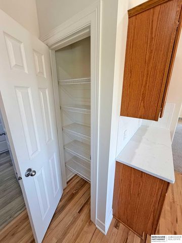 6815 S 164th Circle, Omaha, NE 68135
