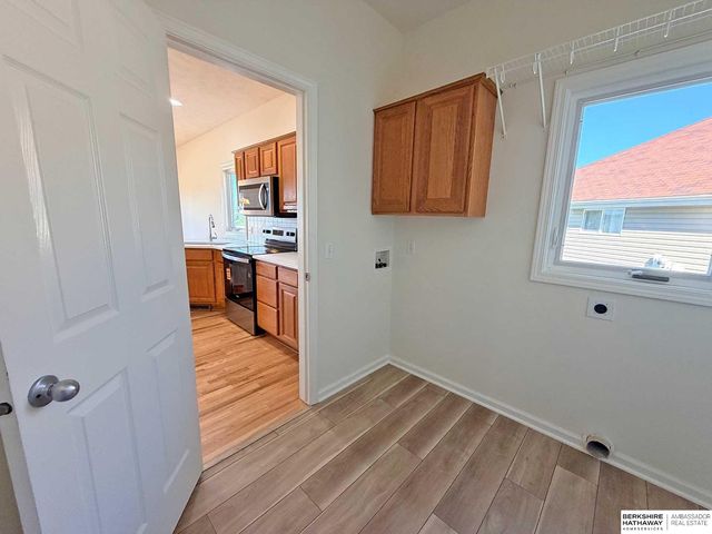 6815 S 164th Circle, Omaha, NE 68135
