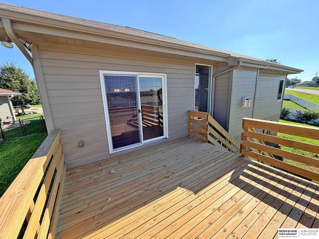6815 S 164th Circle, Omaha, NE 68135