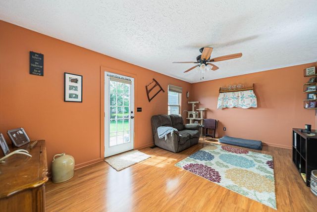 1387 Village Drive, Marysville, OH 43040