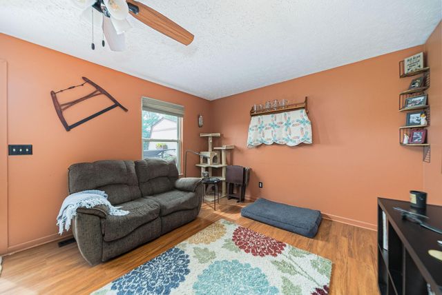 1387 Village Drive, Marysville, OH 43040