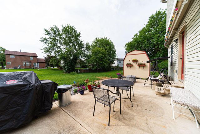 1387 Village Drive, Marysville, OH 43040