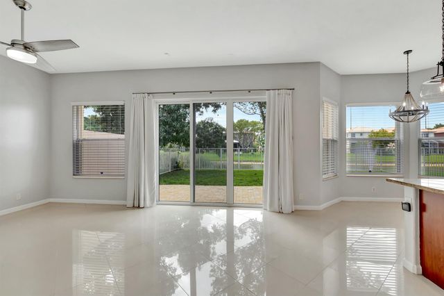 7109 Old Orchard Way, Boynton Beach, FL 33436