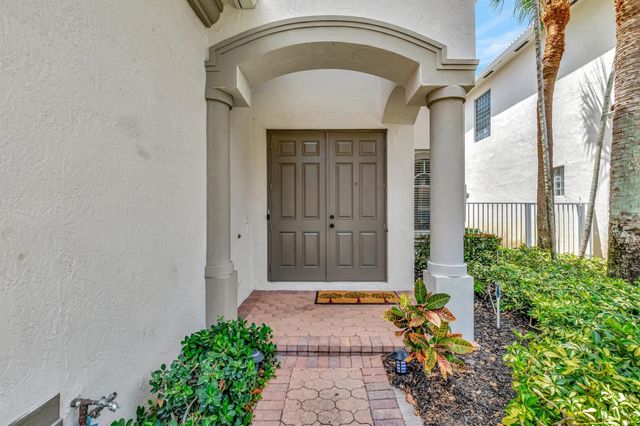 7109 Old Orchard Way, Boynton Beach, FL 33436