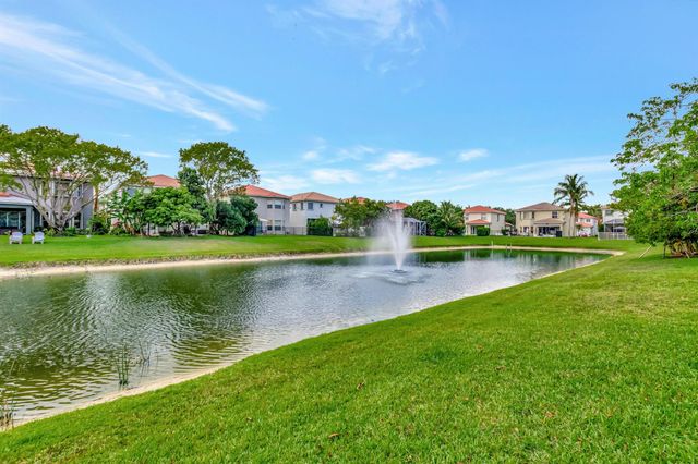 7109 Old Orchard Way, Boynton Beach, FL 33436
