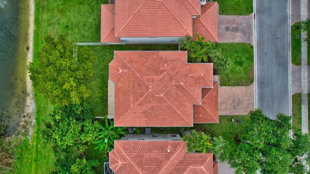 7109 Old Orchard Way, Boynton Beach, FL 33436
