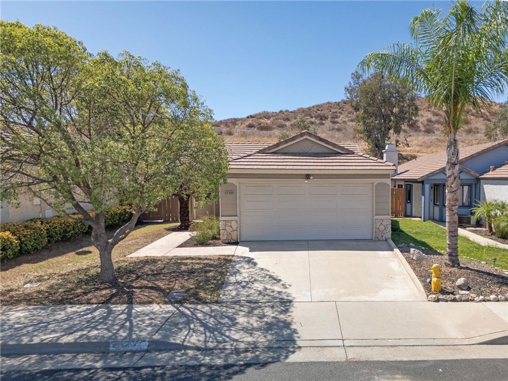 27905 Hillpointe Drive, Menifee, CA 92585 — exterior