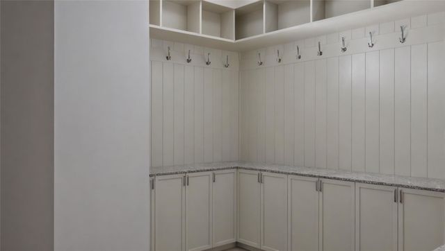 2434 White Oak Drive, Houston, TX 77009