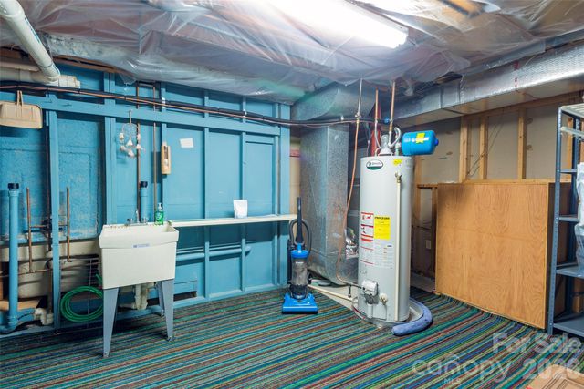 116 Lakeview Court, Brevard, NC 28712