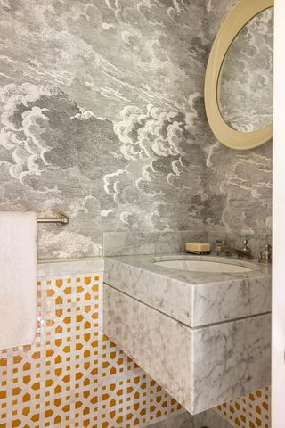 37 W 11TH Street, New York City, NY 10011