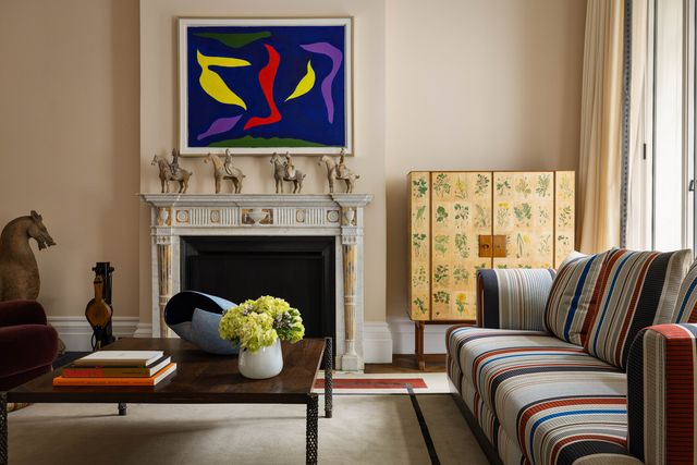 37 W 11TH Street, New York City, NY 10011