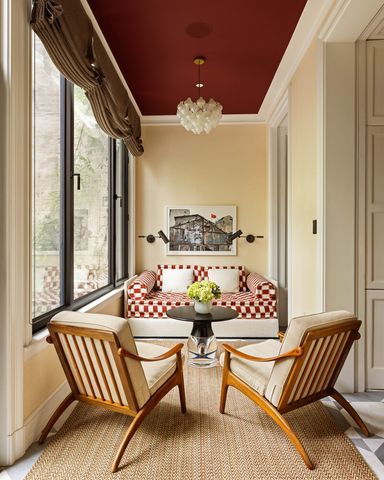 37 W 11TH Street, New York City, NY 10011