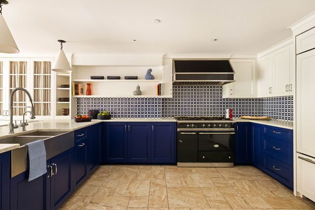 37 W 11TH Street, New York City, NY 10011