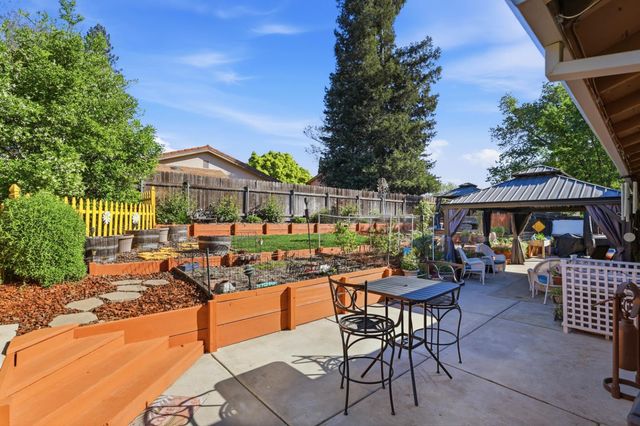 8101 Ramwood Way, Orangevale, CA 95662