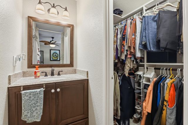 8101 Ramwood Way, Orangevale, CA 95662