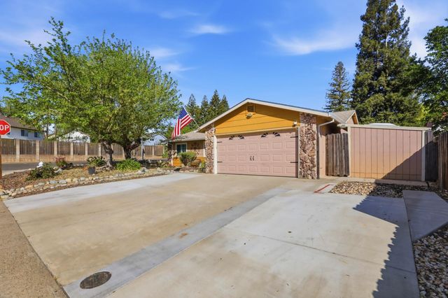 8101 Ramwood Way, Orangevale, CA 95662