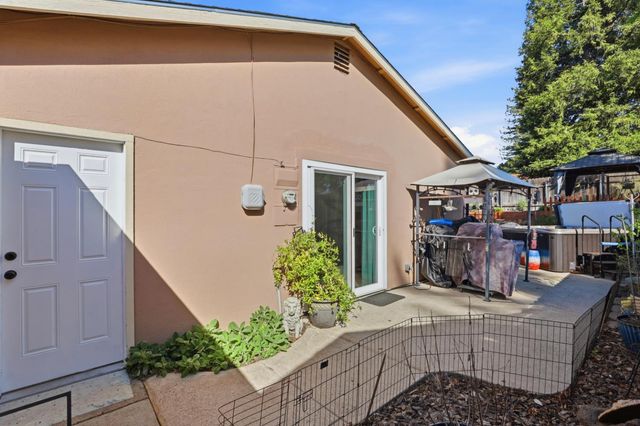 8101 Ramwood Way, Orangevale, CA 95662