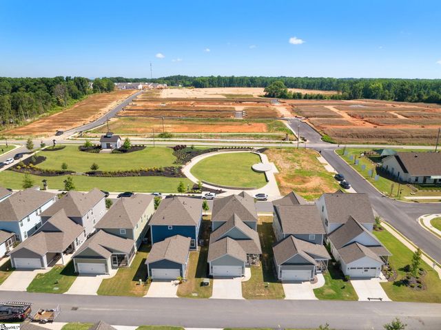 14 Lewes Avenue, Simpsonville, SC 29681