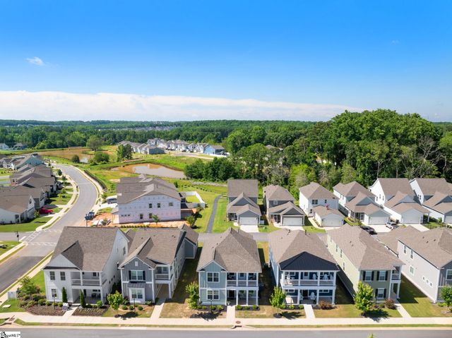 14 Lewes Avenue, Simpsonville, SC 29681