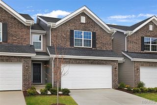 43 Fairmount Grove Drive, St Peters, MO 63376
