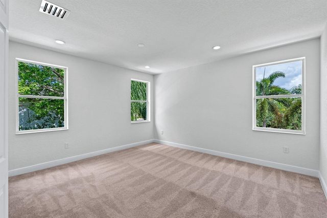 9705 Napoli Woods Lane, Delray Beach, FL 33446