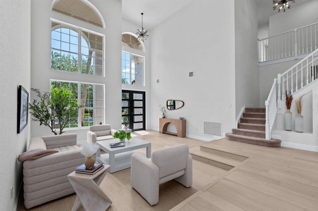 9705 Napoli Woods Lane, Delray Beach, FL 33446